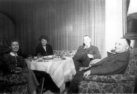 Wolfgang Pauli with Ralf Kronig