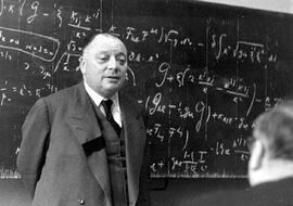 Wolfgang Pauli in Hamburg, CERN Bulletin 35/2002