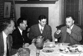 "Nobel-Bier-Abend": Party to celebrate Pauli's Nobel prize